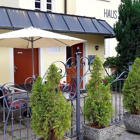 Nocleg ze śniadaniem Haus Erika