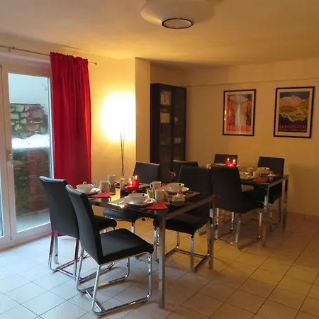 Haus Erika Bed & Breakfast 4*
