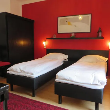 Nocleg ze śniadaniem Haus Erika 4*